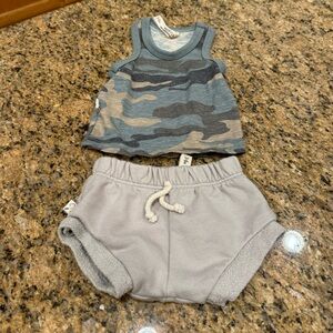 Childhoods faded camo tank top and dove shorties - Size 3-6m